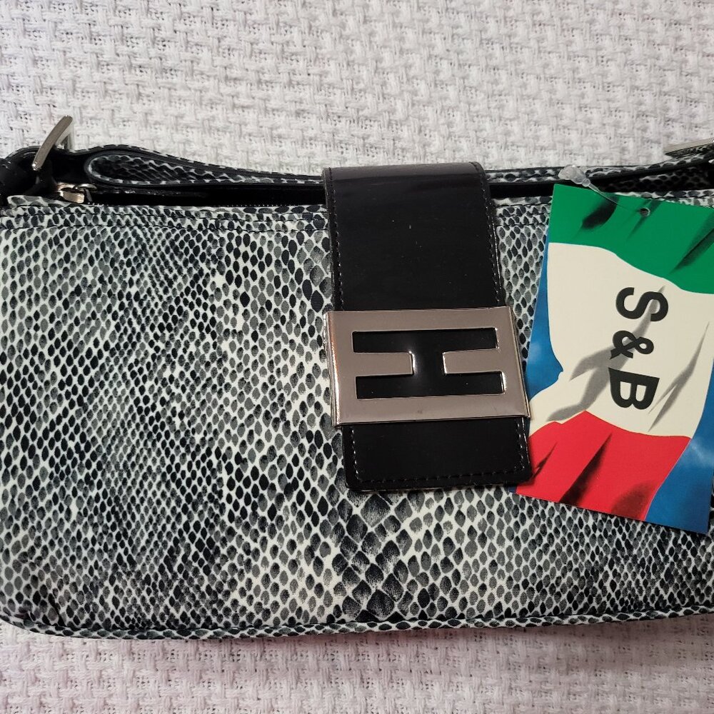 PURSE